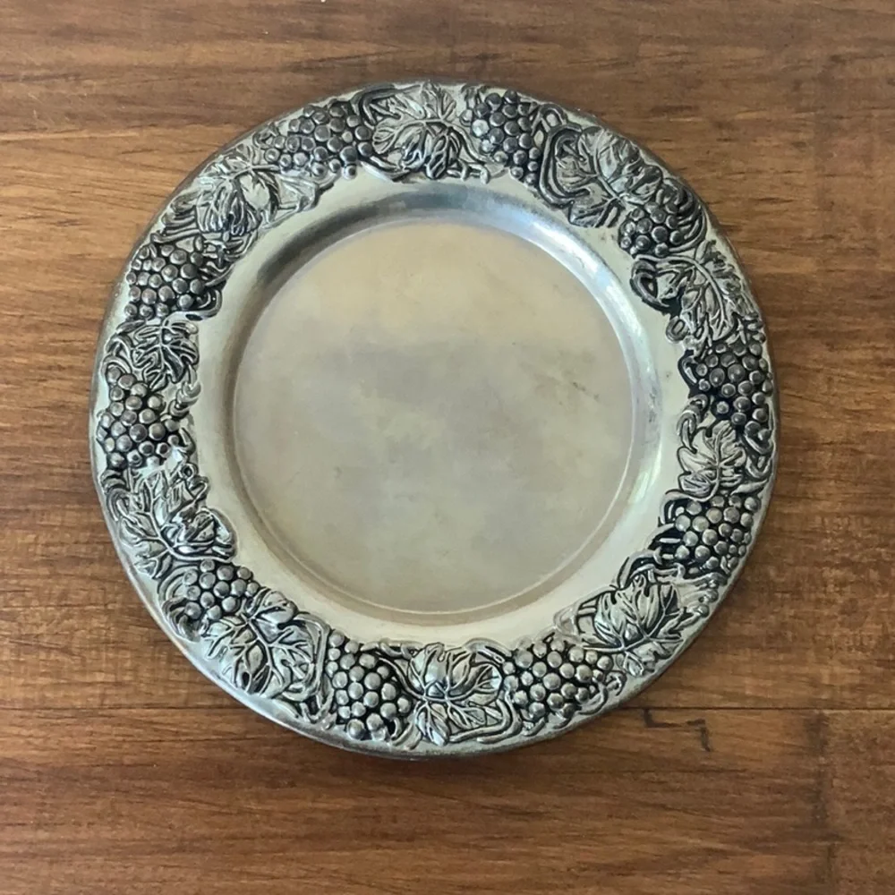Set of 4 Godinger Silver-Plated Grapevine Wine Coasters (5in) [b]